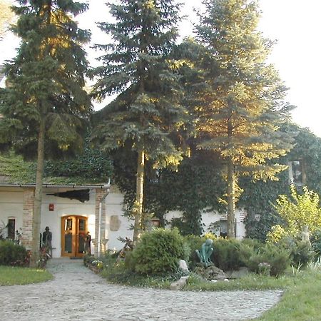 Malom Tanya Panzio Hotel Zalacseb ภายนอก รูปภาพ