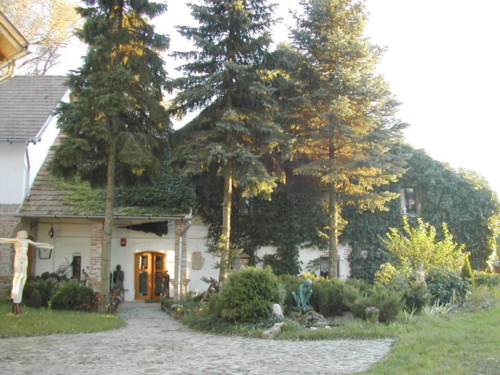 Malom Tanya Panzio Hotel Zalacseb ภายนอก รูปภาพ